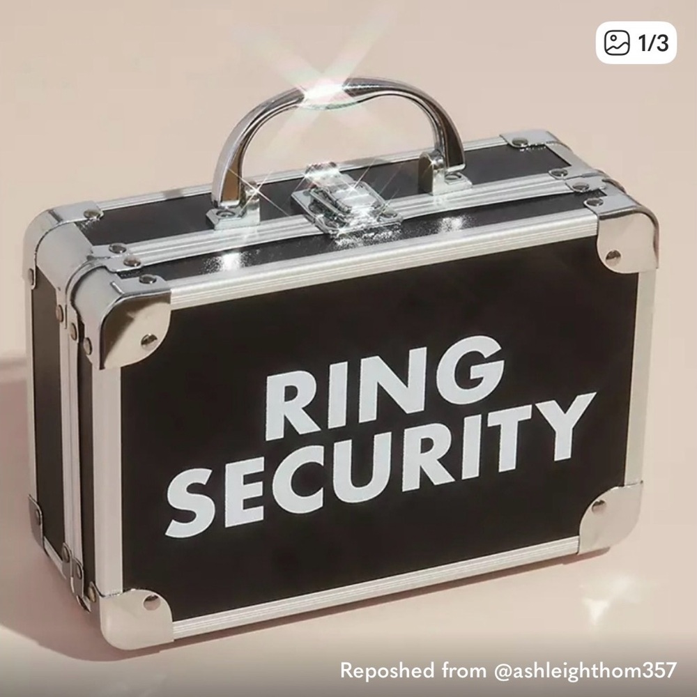 David's Bridal Black and Silver 'Ring Security' Kids Carry Case